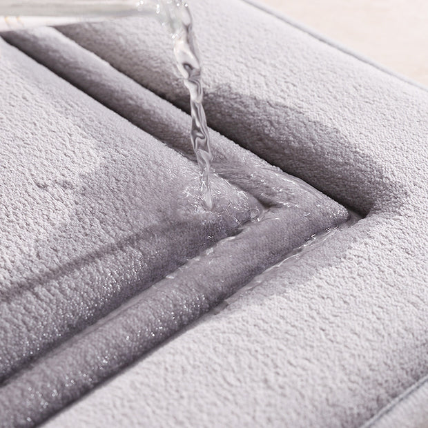 Simple Non-Slip Bathroom & Kitchen Entrance Mat – Absorbent Floor Rug for Home Safety and Comfort